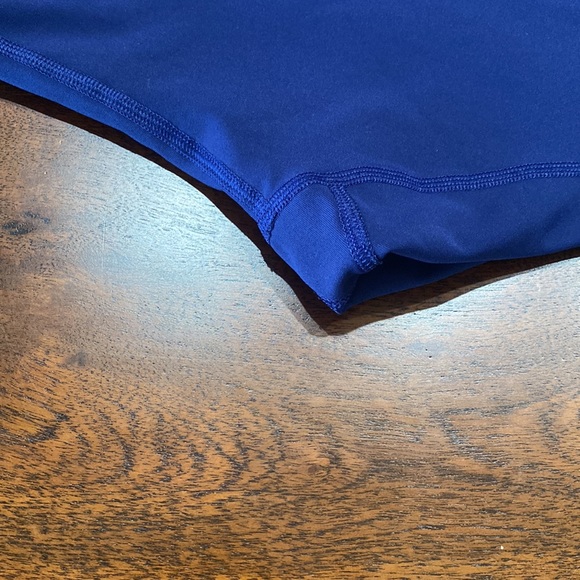 tight stuff lululemon leggings ,size 6 - Picture 10 of 12